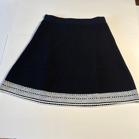 Ann Taylor Sweater Skirt NWT - Picture 2 of 13